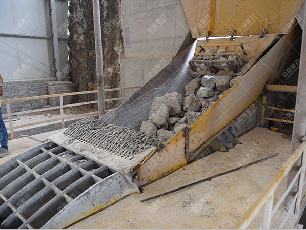 �Nʽ����C�M�Ͽ�