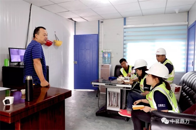 �͑���ͨ�����F(xi��n)��(ch��ng)